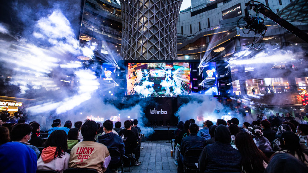 在现代足球 在现代足球