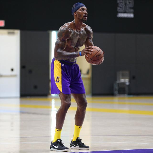 内达到峰值 内达到峰值